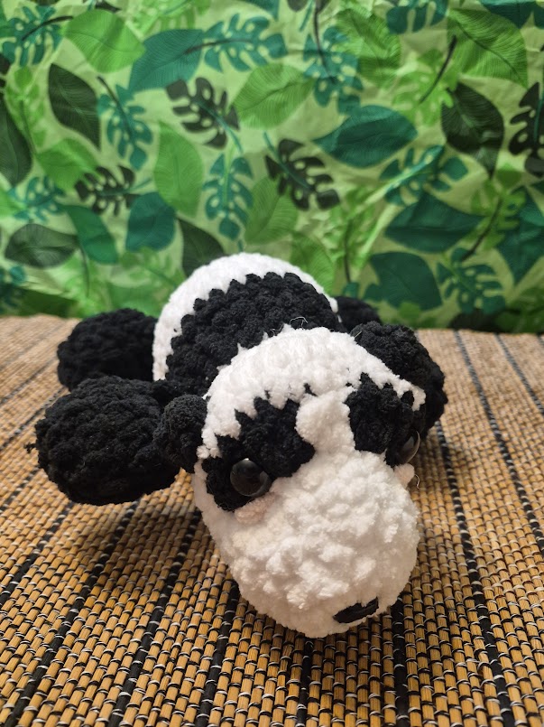 🐼 Panda Crochet Plush Stuffie
